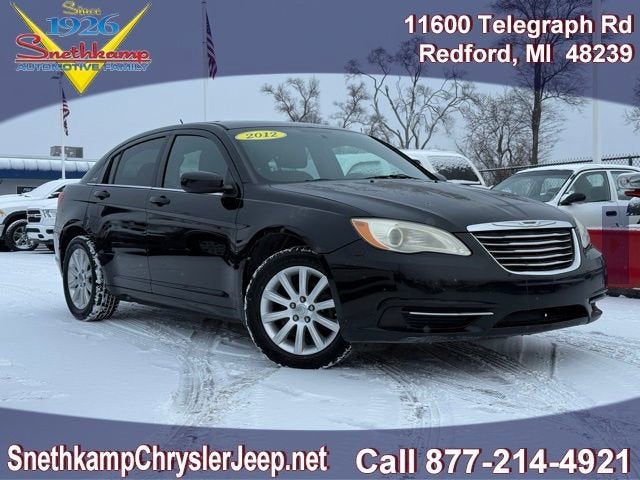 2012 Chrysler 200 Touring