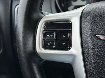 2012 Chrysler 200 Touring