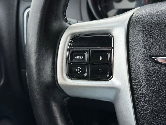 2012 Chrysler 200 Touring