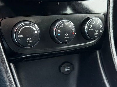 2012 Chrysler 200 Touring