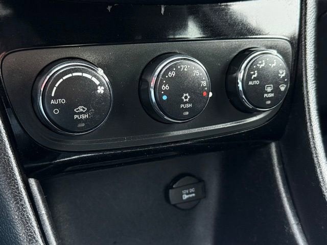 2012 Chrysler 200 Touring