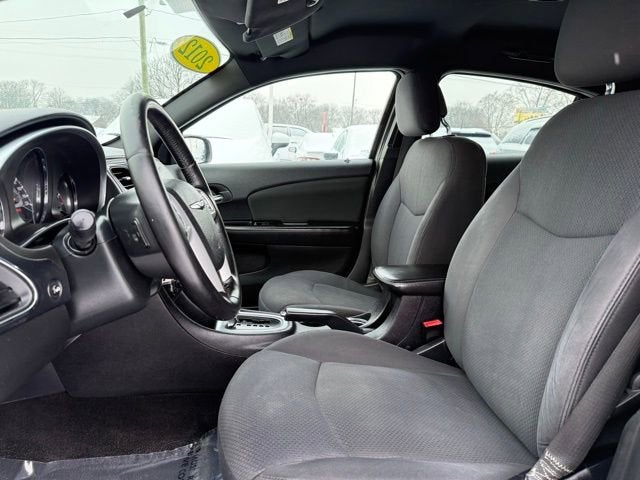 2012 Chrysler 200 Touring