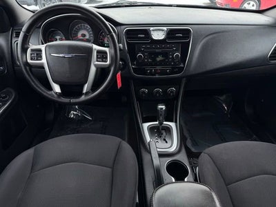2012 Chrysler 200 Touring
