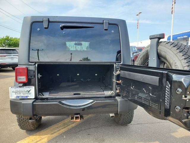 2016 Jeep Wrangler Unlimited Sahara