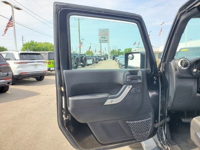 2016 Jeep Wrangler Unlimited Sahara
