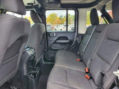 2023 Jeep Wrangler 4-Door Sahara 4x4