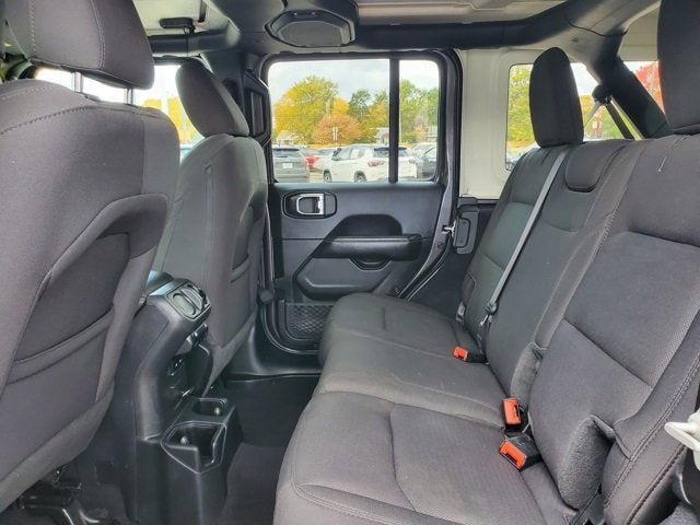 2023 Jeep Wrangler 4-Door Sahara 4x4