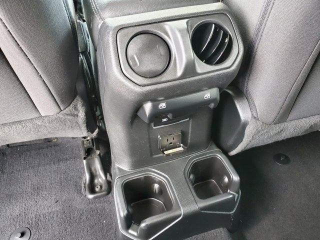 2023 Jeep Wrangler 4-Door Sahara 4x4