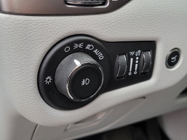 2020 Jeep Cherokee Limited FWD