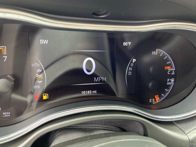 2021 Jeep Grand Cherokee Laredo X 4x4