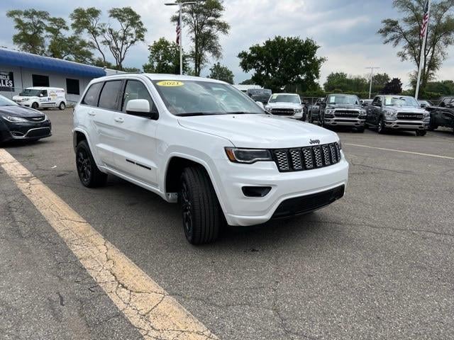 2021 Jeep Grand Cherokee Laredo X 4x4