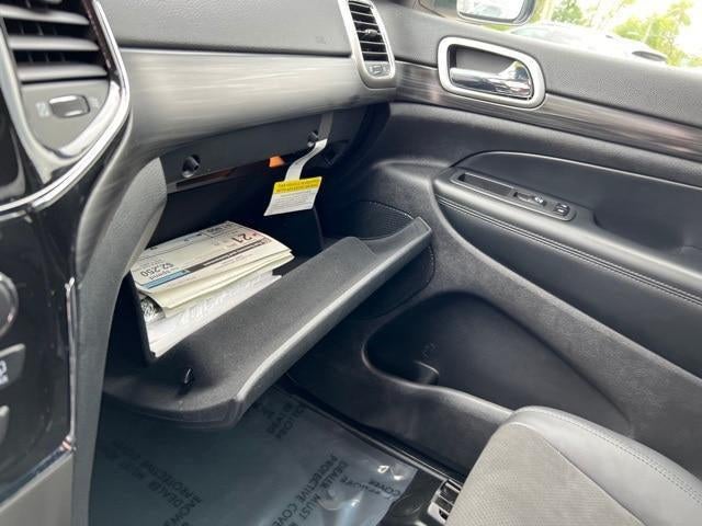 2021 Jeep Grand Cherokee Laredo X 4x4