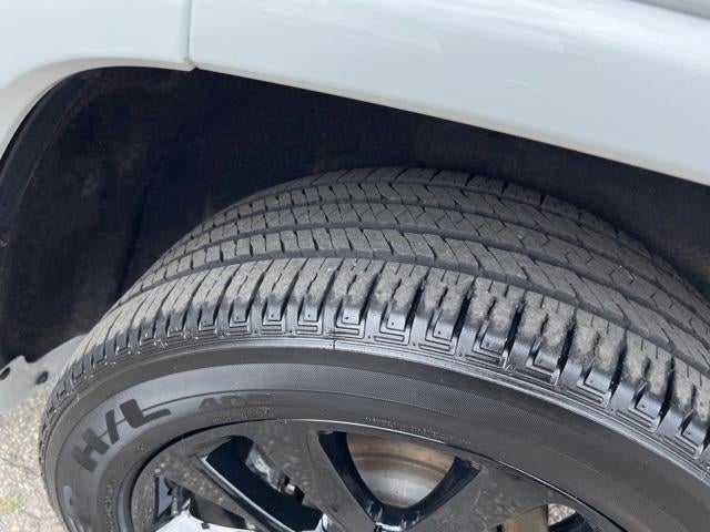 2021 Jeep Grand Cherokee Laredo X 4x4