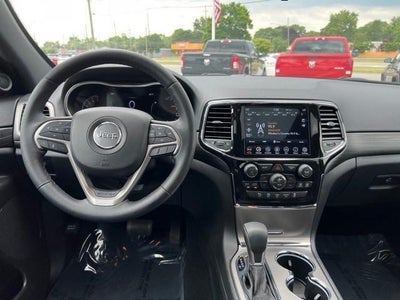 2021 Jeep Grand Cherokee Laredo X 4x4