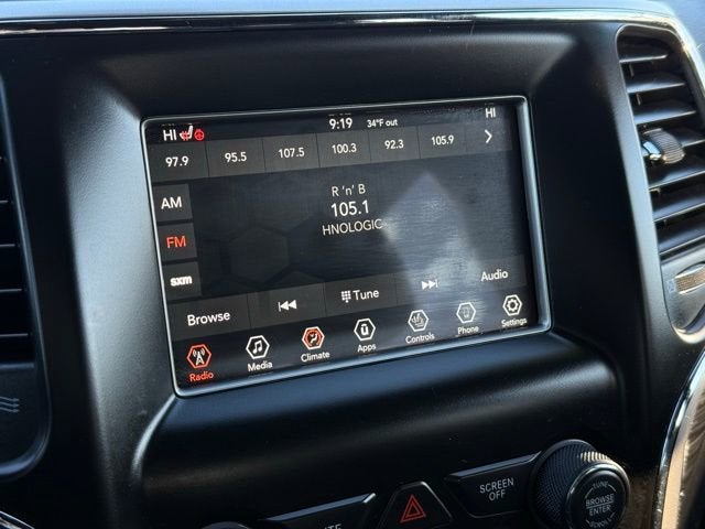 2019 Jeep Grand Cherokee Laredo E 4x4