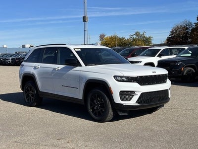 2025 Jeep Grand Cherokee Altitude X 4x4