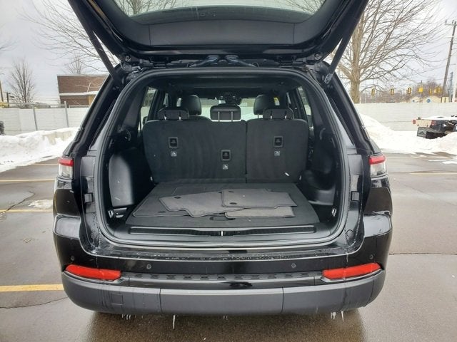 2023 Jeep Grand Cherokee Altitude 4x4