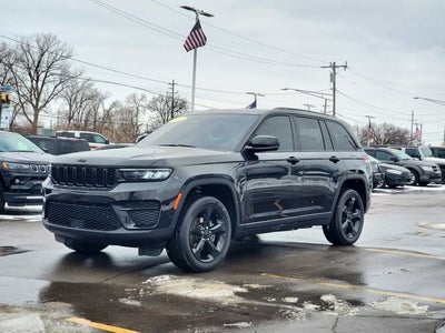2023 Jeep Grand Cherokee Altitude 4x4