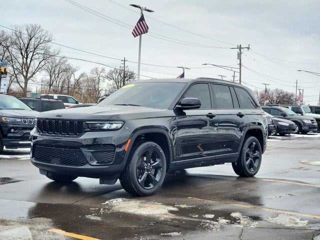 2023 Jeep Grand Cherokee Altitude 4x4