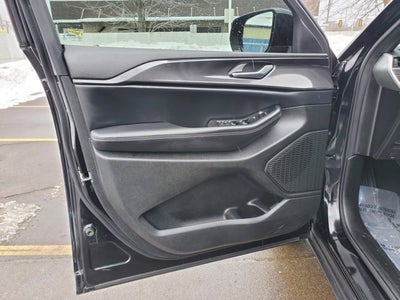 2023 Jeep Grand Cherokee Altitude 4x4