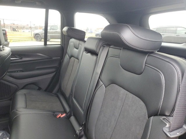 2025 Jeep Grand Cherokee Altitude X 4x4