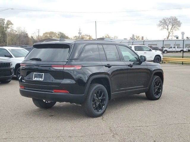 2025 Jeep Grand Cherokee Altitude X 4x4
