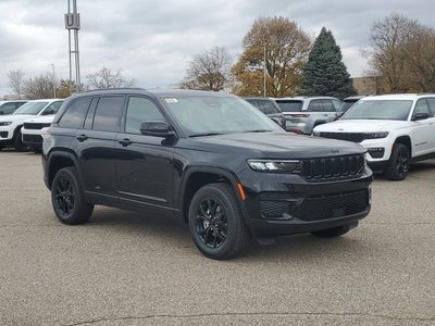2025 Jeep Grand Cherokee Altitude X 4x4
