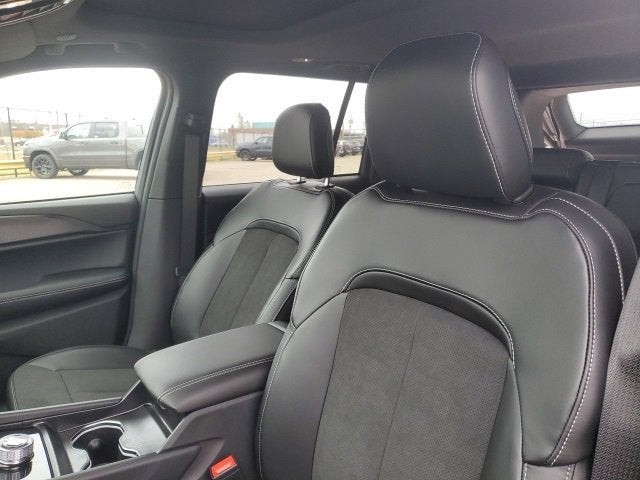 2025 Jeep Grand Cherokee Altitude X 4x4