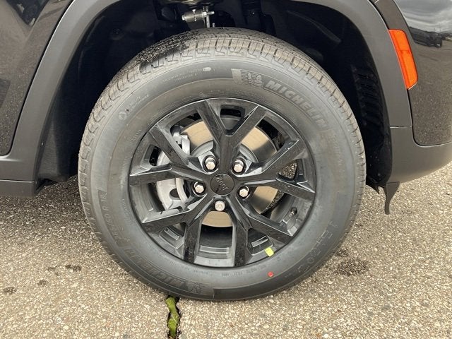 2025 Jeep Grand Cherokee Altitude X 4x4