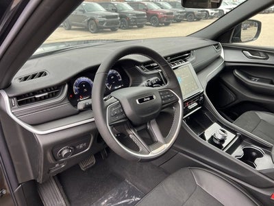 2025 Jeep Grand Cherokee Altitude X 4x4