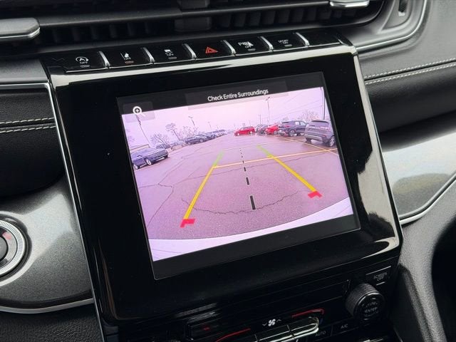 2023 Jeep Grand Cherokee Laredo 4x4