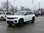 2023 Jeep Grand Cherokee Laredo 4x4