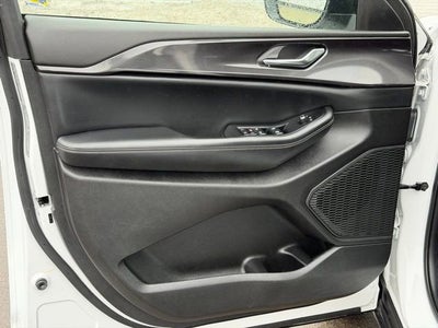 2023 Jeep Grand Cherokee Laredo 4x4