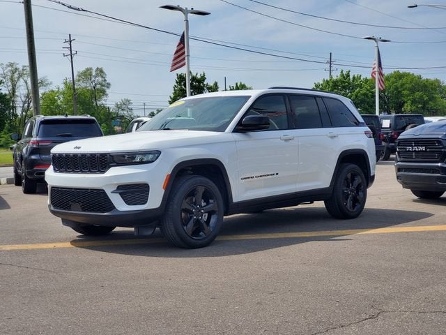 2023 Jeep Grand Cherokee Altitude 4x4