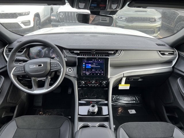 2025 Jeep Grand Cherokee Altitude X 4x4