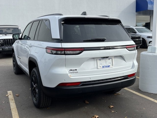 2025 Jeep Grand Cherokee Altitude X 4x4