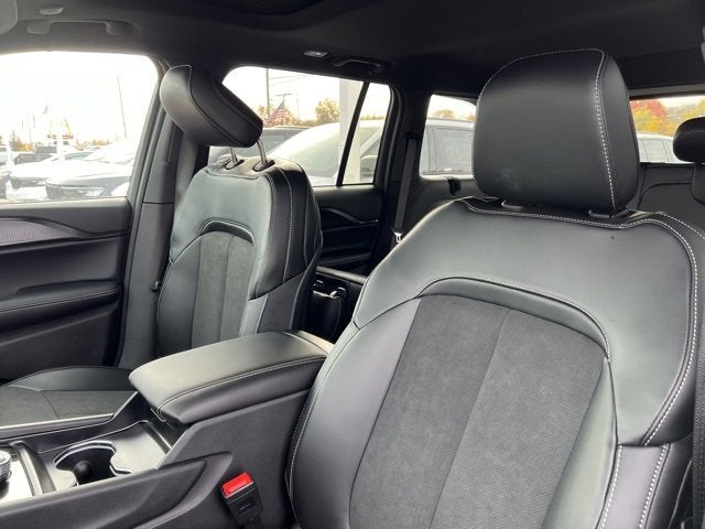 2025 Jeep Grand Cherokee Altitude X 4x4