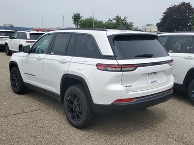 2026 Jeep Grand Cherokee GRAND CHEROKEE LAREDO ALTITUDE 4X4