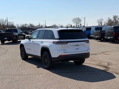 2026 Jeep Grand Cherokee GRAND CHEROKEE LAREDO ALTITUDE 4X4