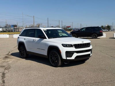 2026 Jeep Grand Cherokee GRAND CHEROKEE LAREDO ALTITUDE 4X4
