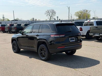 2026 Jeep Grand Cherokee GRAND CHEROKEE LAREDO ALTITUDE 4X4