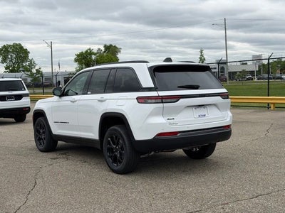 2026 Jeep Grand Cherokee GRAND CHEROKEE LAREDO ALTITUDE 4X4