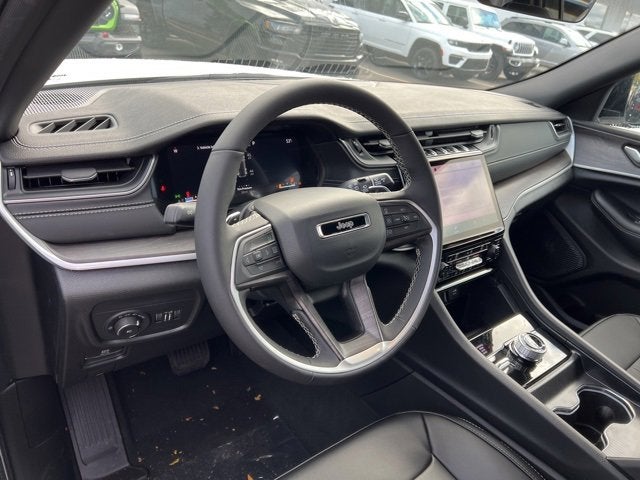 2025 Jeep Grand Cherokee Limited 4x4