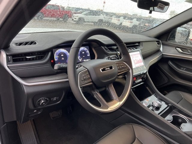 2025 Jeep Grand Cherokee Limited 4x4