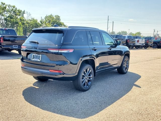 2026 Jeep Grand Cherokee GRAND CHEROKEE LIMITED RESERVE 4X4