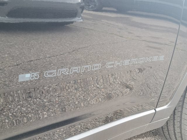 2026 Jeep Grand Cherokee GRAND CHEROKEE 85TH ANNIVERSARY EDITION 4X4
