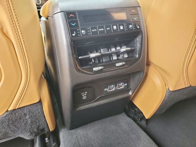 2022 Jeep Grand Cherokee Summit Reserve 4x4