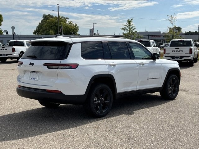 2025 Jeep Grand Cherokee GRAND CHEROKEE L ALTITUDE 4X4