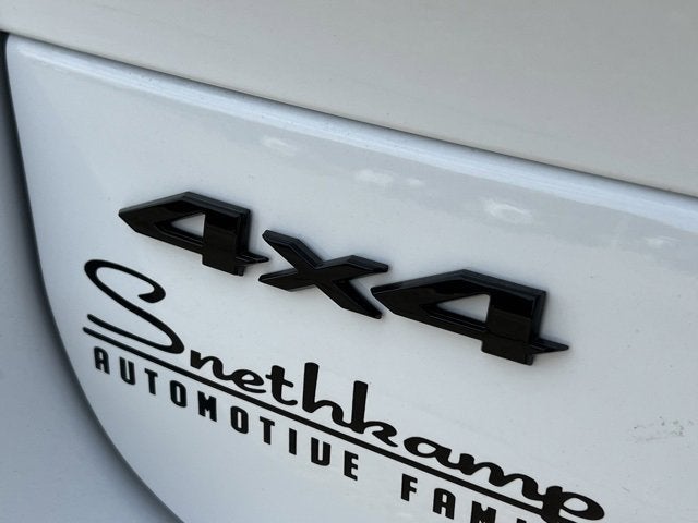 2025 Jeep Grand Cherokee GRAND CHEROKEE L ALTITUDE 4X4