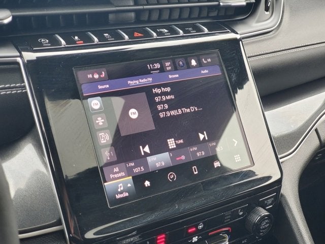 2023 Jeep Grand Cherokee L Altitude 4x4